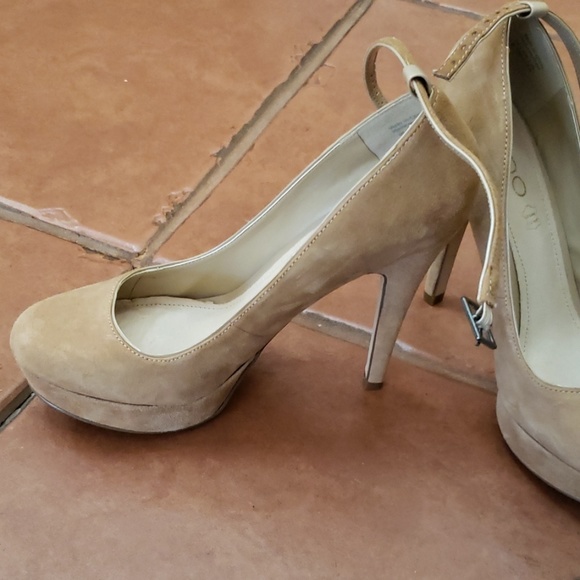 ALDO HIGH HEELS - Picture 2 of 5